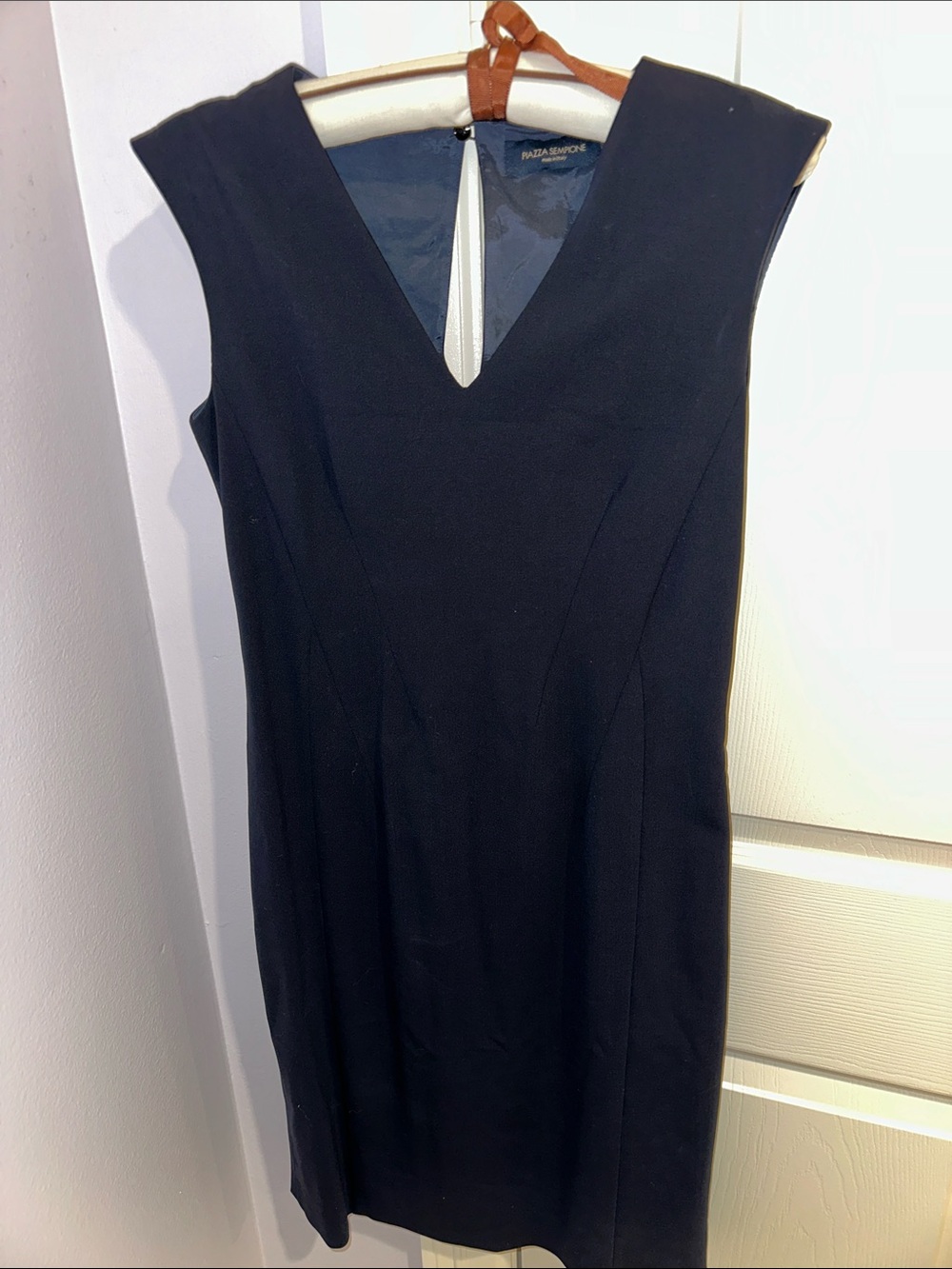 Piazza Sempione Italy Black Virgin Wool Stretch V-Neck Sheath Dress size 38